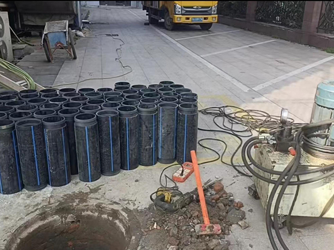 定西PE置换管厂家 DN315置换管 非开挖管短管置换